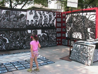 graffiti mural, outdoor art display