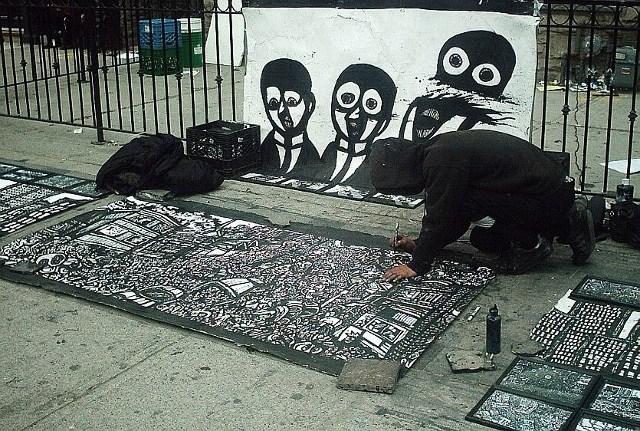 street murals, cartoon faces street murals, cartoon faces